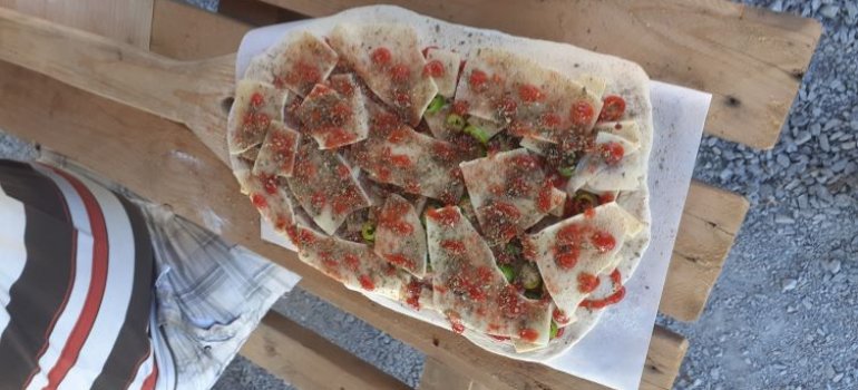 domácí pizza - pečení v peci 11.4.