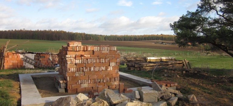 Zahájení stavby 2015.